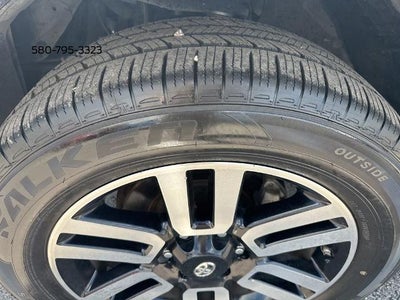 2018 Toyota 4Runner SR5 4WD (GS)