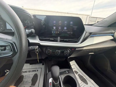 2026 Chevrolet Trax FWD 4dr LS