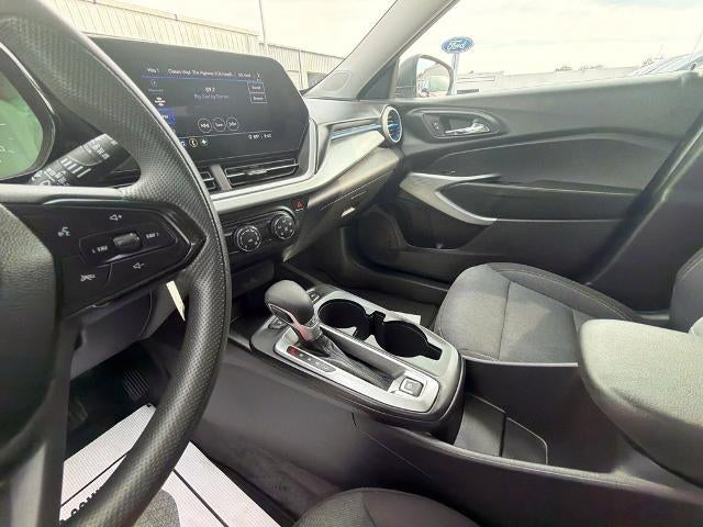 2026 Chevrolet Trax FWD 4dr LS