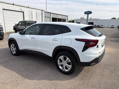 2026 Chevrolet Trax FWD 4dr LS