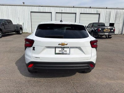 2026 Chevrolet Trax FWD 4dr LS