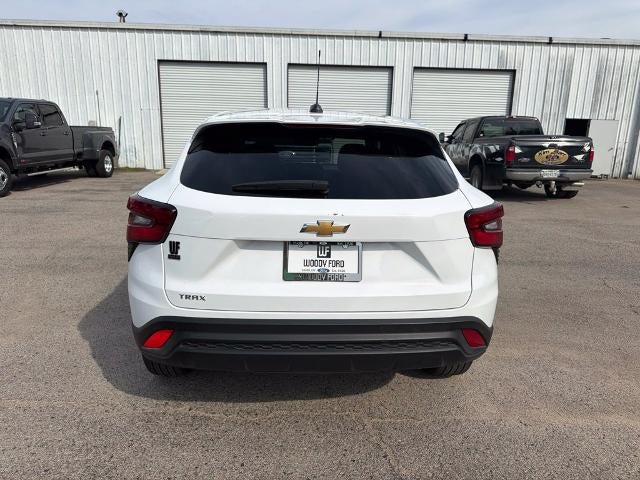 2026 Chevrolet Trax FWD 4dr LS