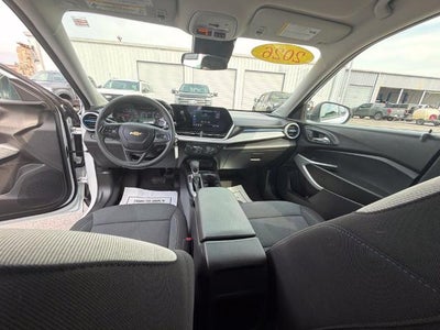 2026 Chevrolet Trax FWD 4dr LS