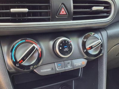 2021 Hyundai KONA SEL Auto FWD