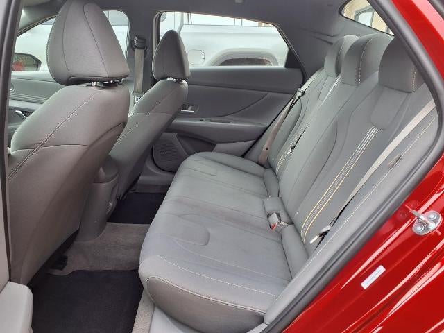 2025 Hyundai ELANTRA SEL Sport IVT