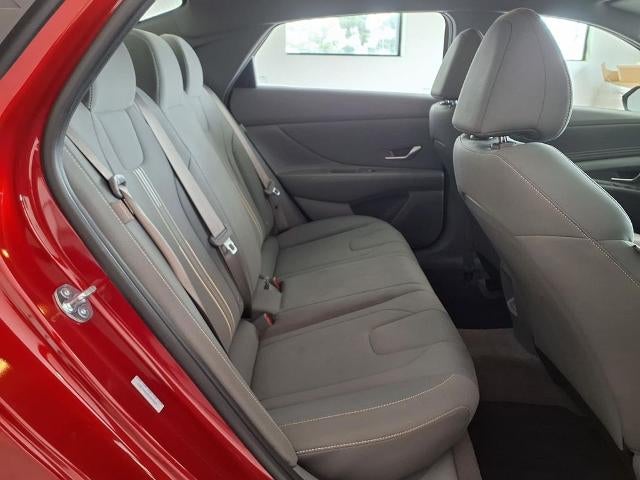 2025 Hyundai ELANTRA SEL Sport IVT