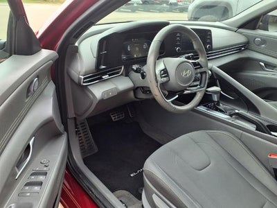 2025 Hyundai ELANTRA SEL Sport IVT