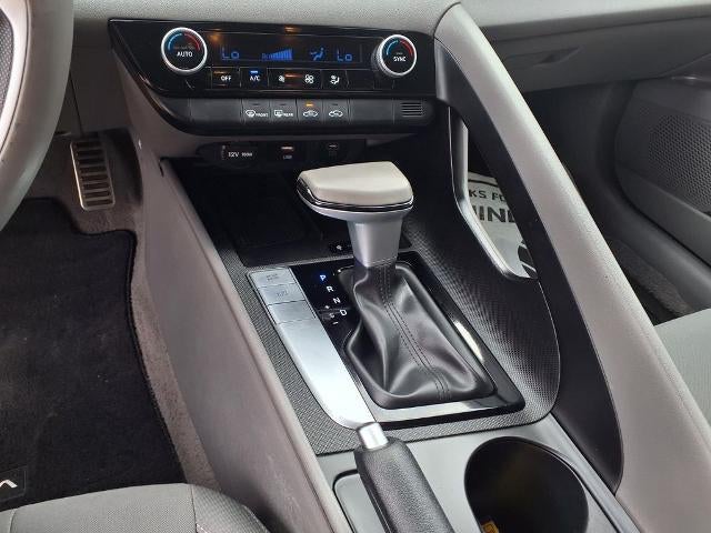 2025 Hyundai ELANTRA SEL Sport IVT