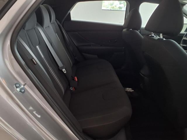 2025 Hyundai ELANTRA SEL Sport IVT