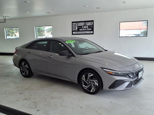 2025 Hyundai ELANTRA SEL Sport IVT