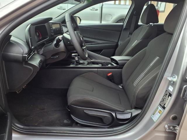 2025 Hyundai ELANTRA SEL Sport IVT