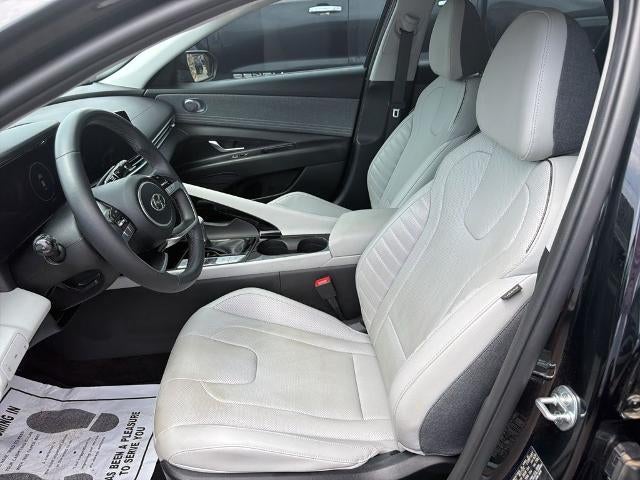 2023 Hyundai ELANTRA Limited IVT