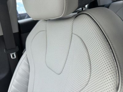 2023 Hyundai ELANTRA Limited IVT