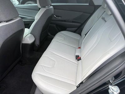 2023 Hyundai ELANTRA Limited IVT
