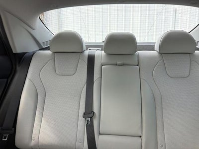 2023 Hyundai ELANTRA Limited IVT