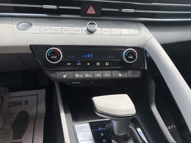 2023 Hyundai ELANTRA Limited IVT