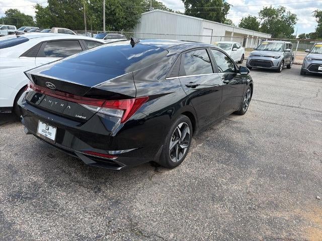 2023 Hyundai ELANTRA Limited IVT