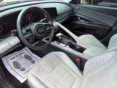 2023 Hyundai ELANTRA Limited IVT