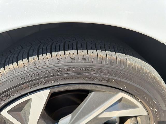 2025 Hyundai ELANTRA SEL Convenience IVT
