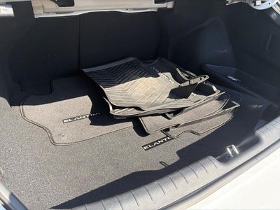 2025 Hyundai ELANTRA SEL Convenience IVT