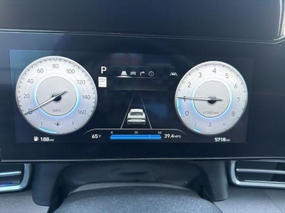 2025 Hyundai ELANTRA SEL Convenience IVT