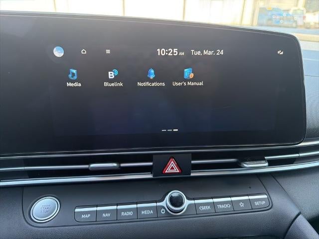 2025 Hyundai ELANTRA SEL Convenience IVT