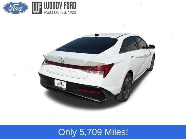 2025 Hyundai ELANTRA SEL Convenience IVT