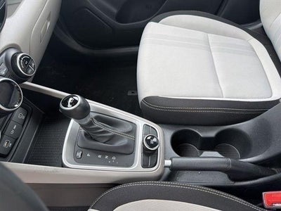 2025 Hyundai VENUE SEL IVT