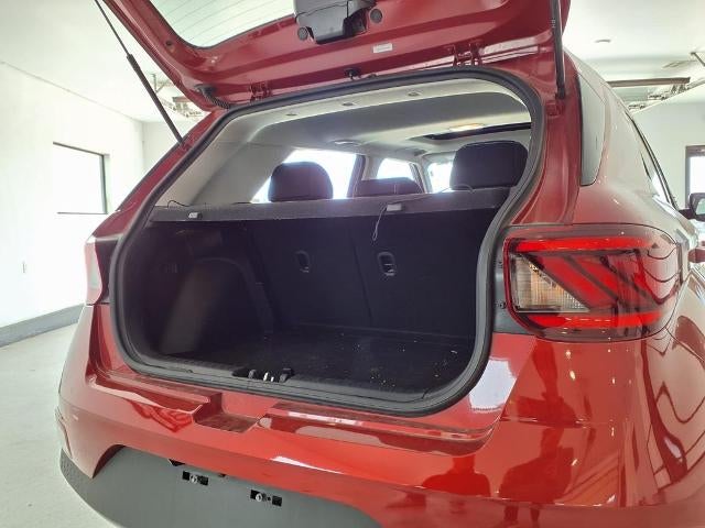 2025 Hyundai VENUE SEL IVT