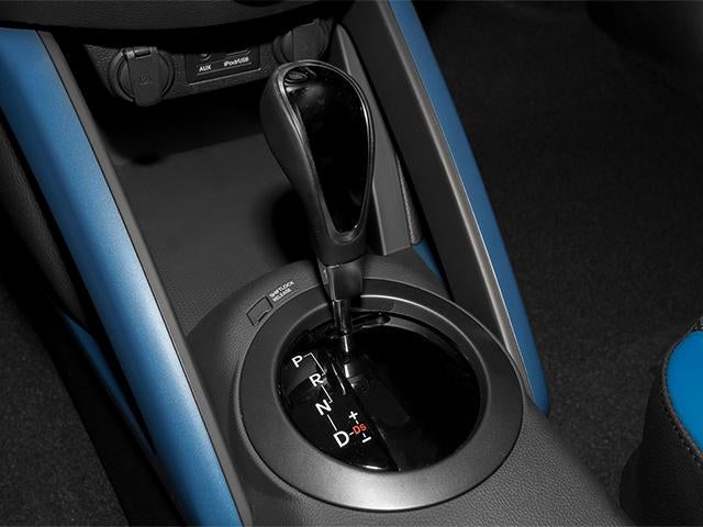 2013 Hyundai VELOSTER 3dr Cpe Auto Turbo w/Black Int