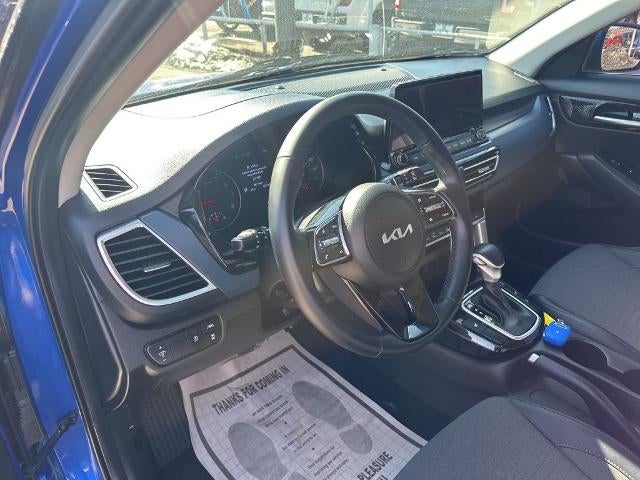 2023 Kia Seltos S IVT AWD