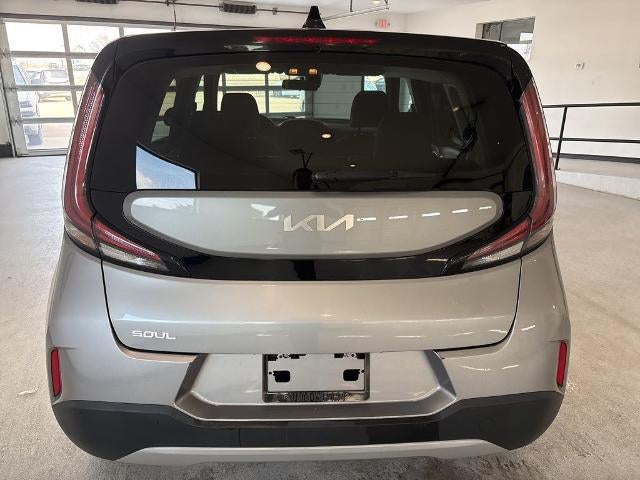 2023 Kia Soul LX IVT