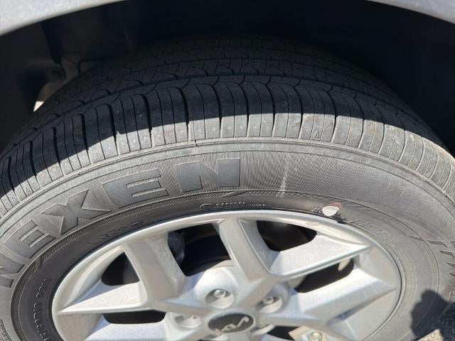 2024 Kia Soul LX IVT