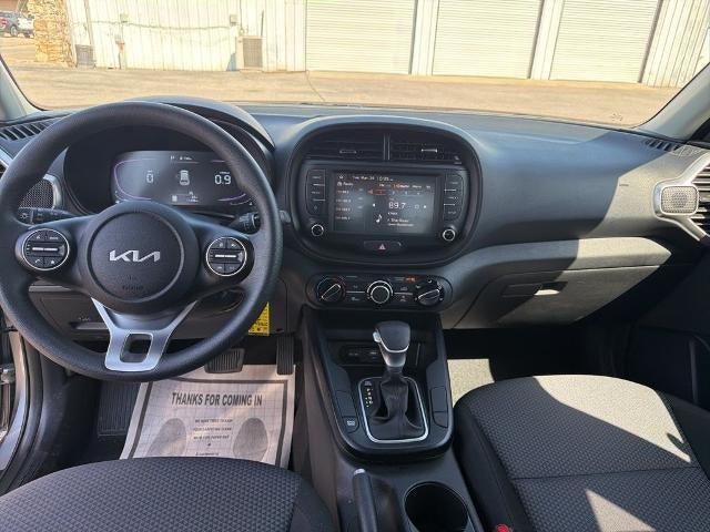 2024 Kia Soul LX IVT