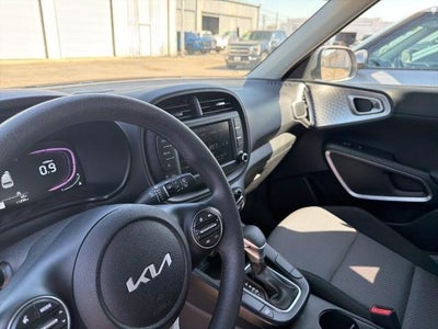 2024 Kia Soul LX IVT