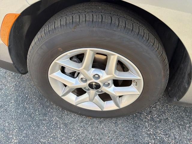 2024 Kia Soul LX IVT