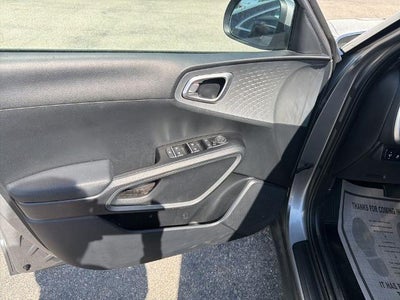 2025 Kia Soul LX FWD