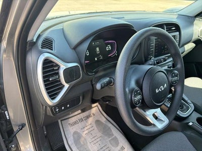 2025 Kia Soul LX FWD