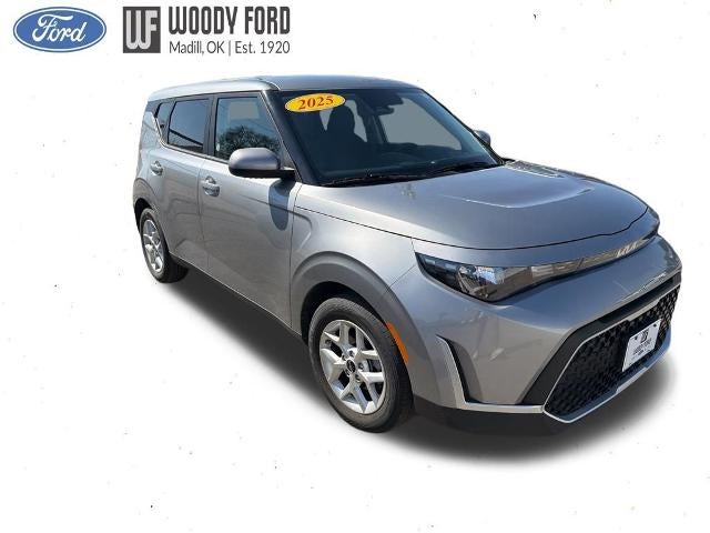 2025 Kia Soul LX FWD