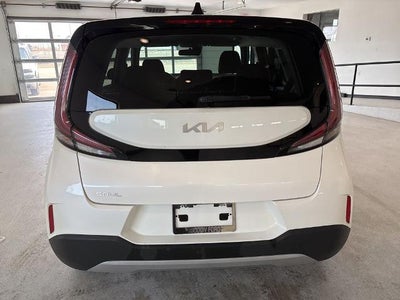 2023 Kia Soul LX IVT