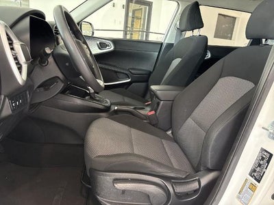 2023 Kia Soul LX IVT