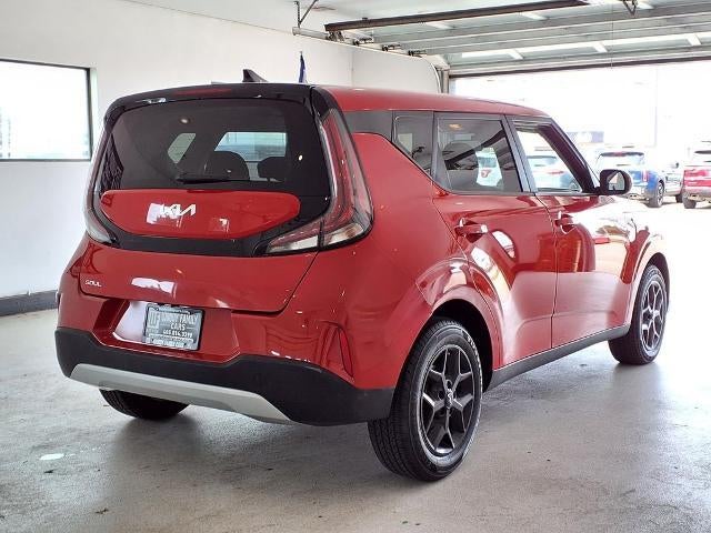2024 Kia Soul LX IVT
