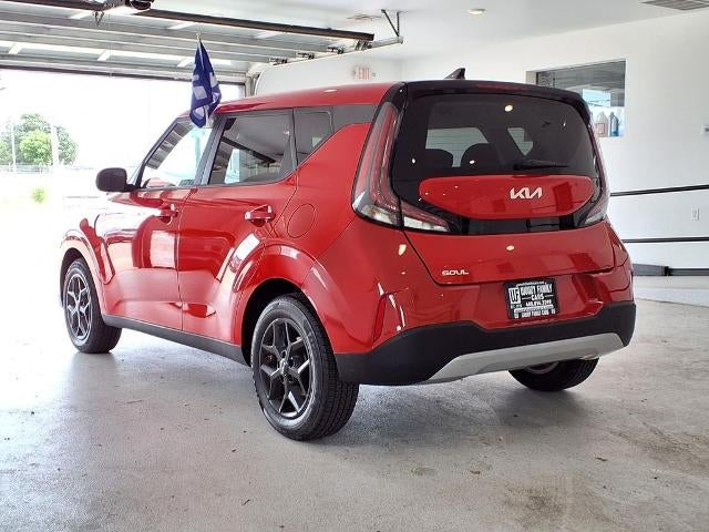 2024 Kia Soul LX IVT