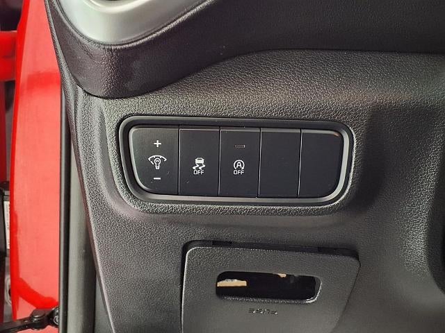 2024 Kia Soul LX IVT
