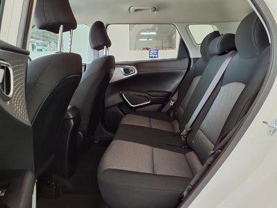 2024 Kia Soul LX IVT