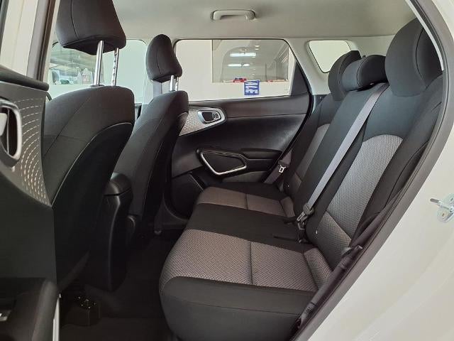 2024 Kia Soul LX IVT
