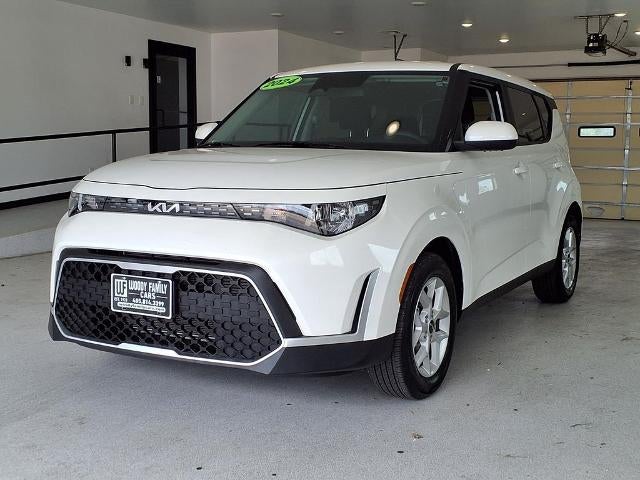2024 Kia Soul LX IVT