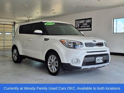 2019 Kia Soul + Auto