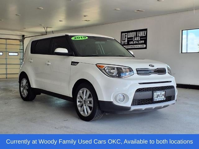 2019 Kia Soul + Auto