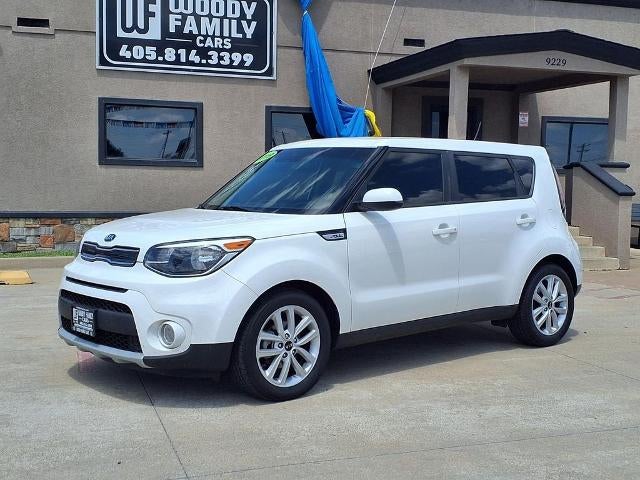 2019 Kia Soul + Auto